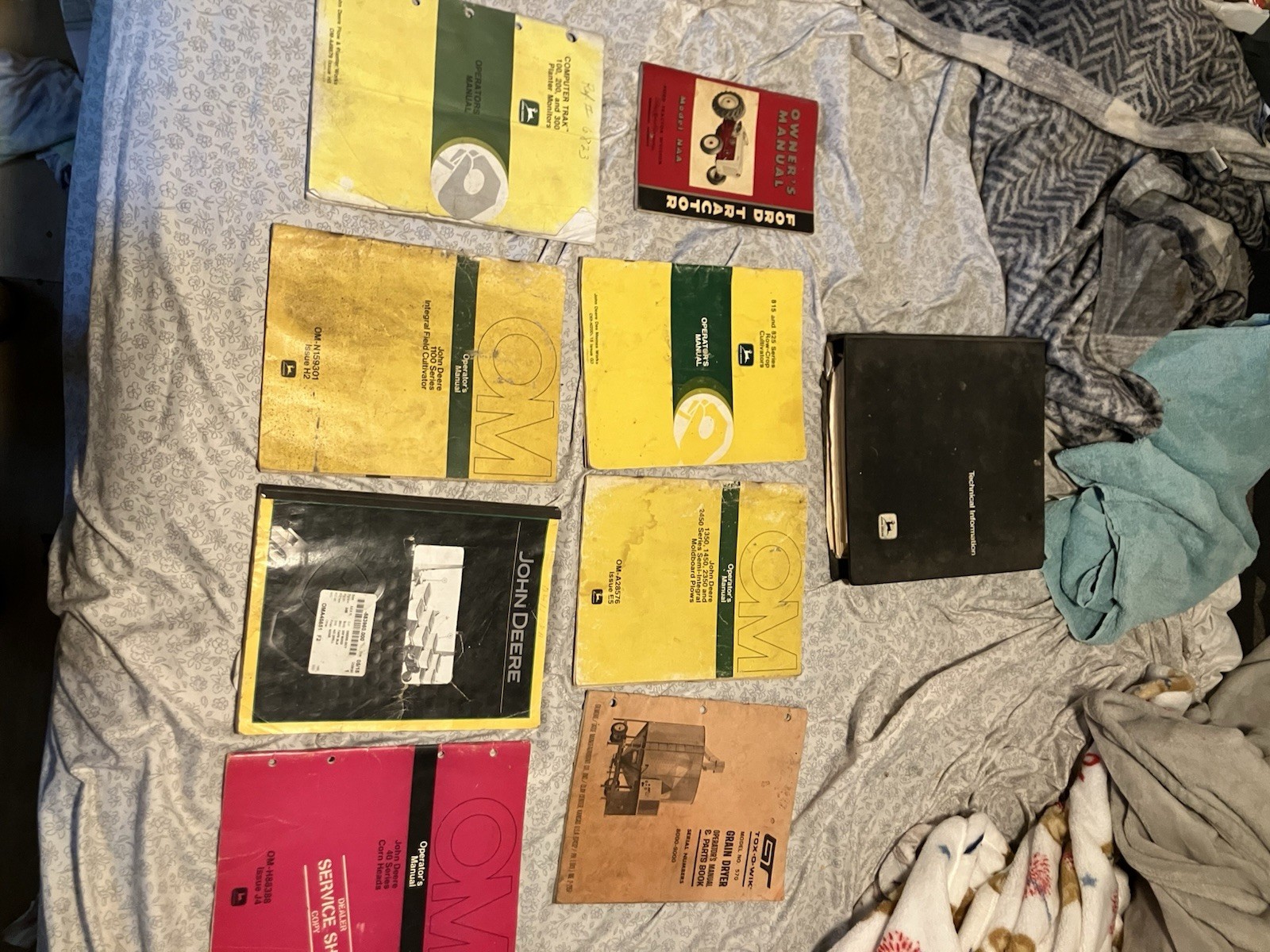 Farm Manuals Tractors, And Equipment Ford And John Deere ￼