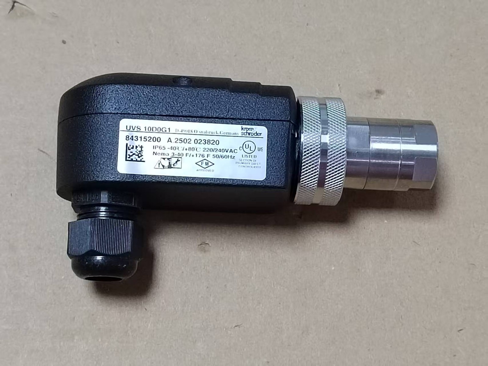 1PC NEW For Kromschroder UV-SONDE UVS10D0G1 84315200 220/240 VAC 50/60Hz