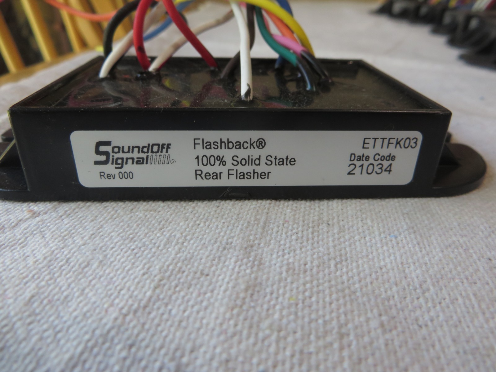 SOUNDOFF SIGNAL FLASHBACK REAR FLASHER