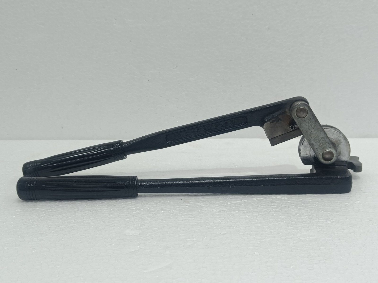 RIDGID MODEL 410M/36102 TUBING BENDER 10MM OD 24 MM R HEAVY DUTY INDUSTRIAL