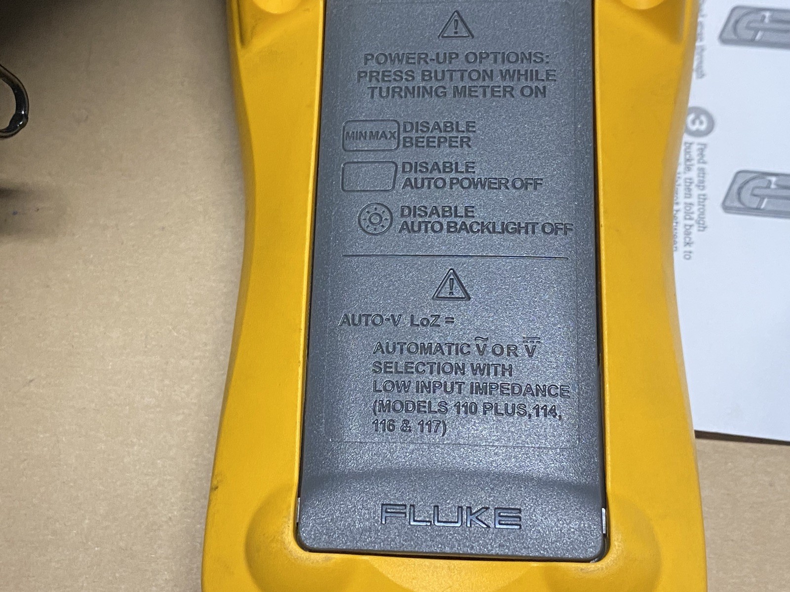 Fluke 116 True RMS Multimeter W/ Travel Case & Extras