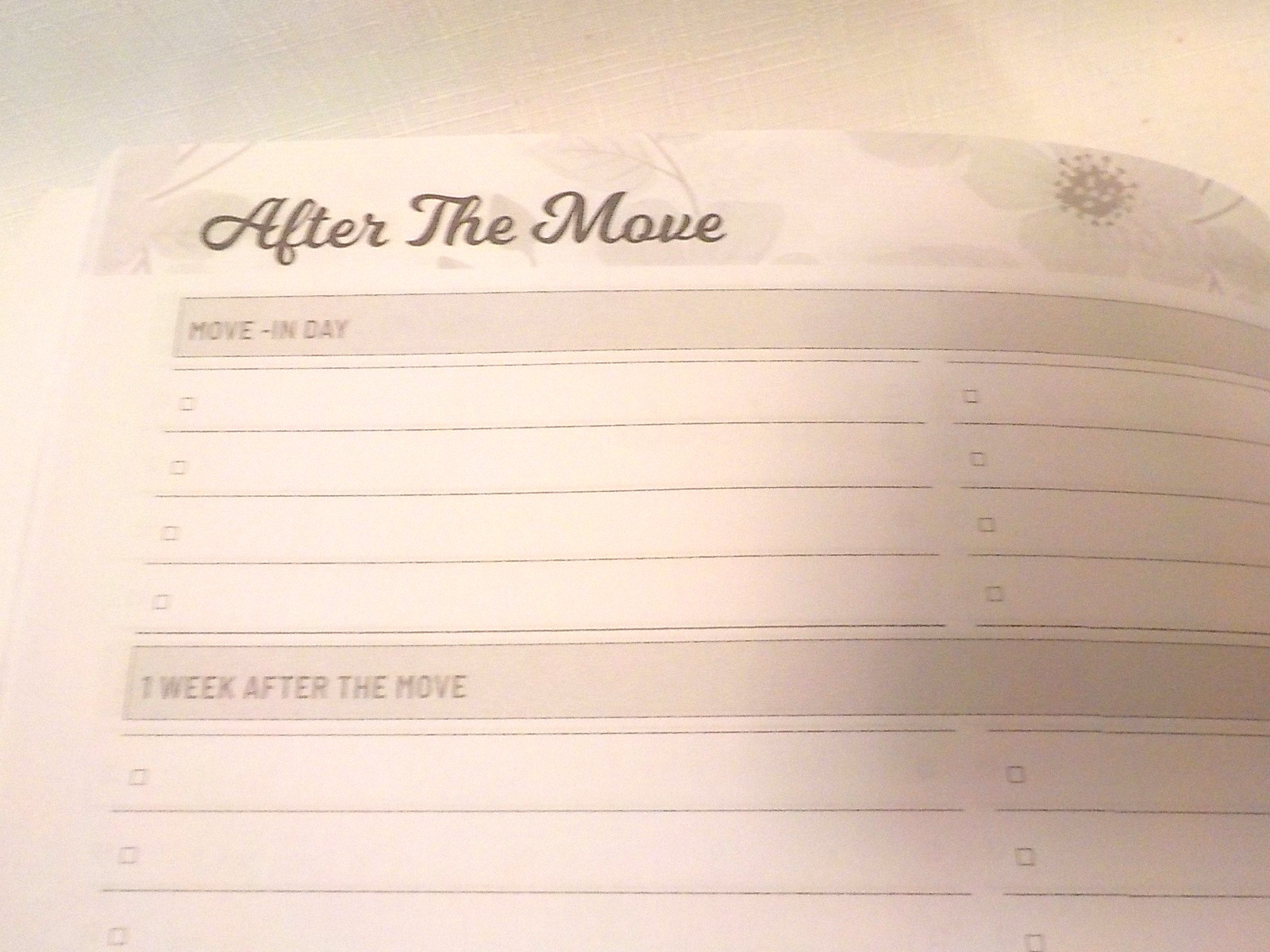 Brand New 2026 MOVING CHECKLIST PLANNER Paperback Organizer 108 Pages 10″ x 8″