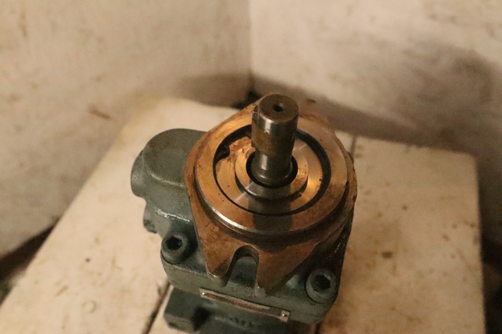 NACHI PVS-1B-16N3-E13 Variable Displacement Piston Pump