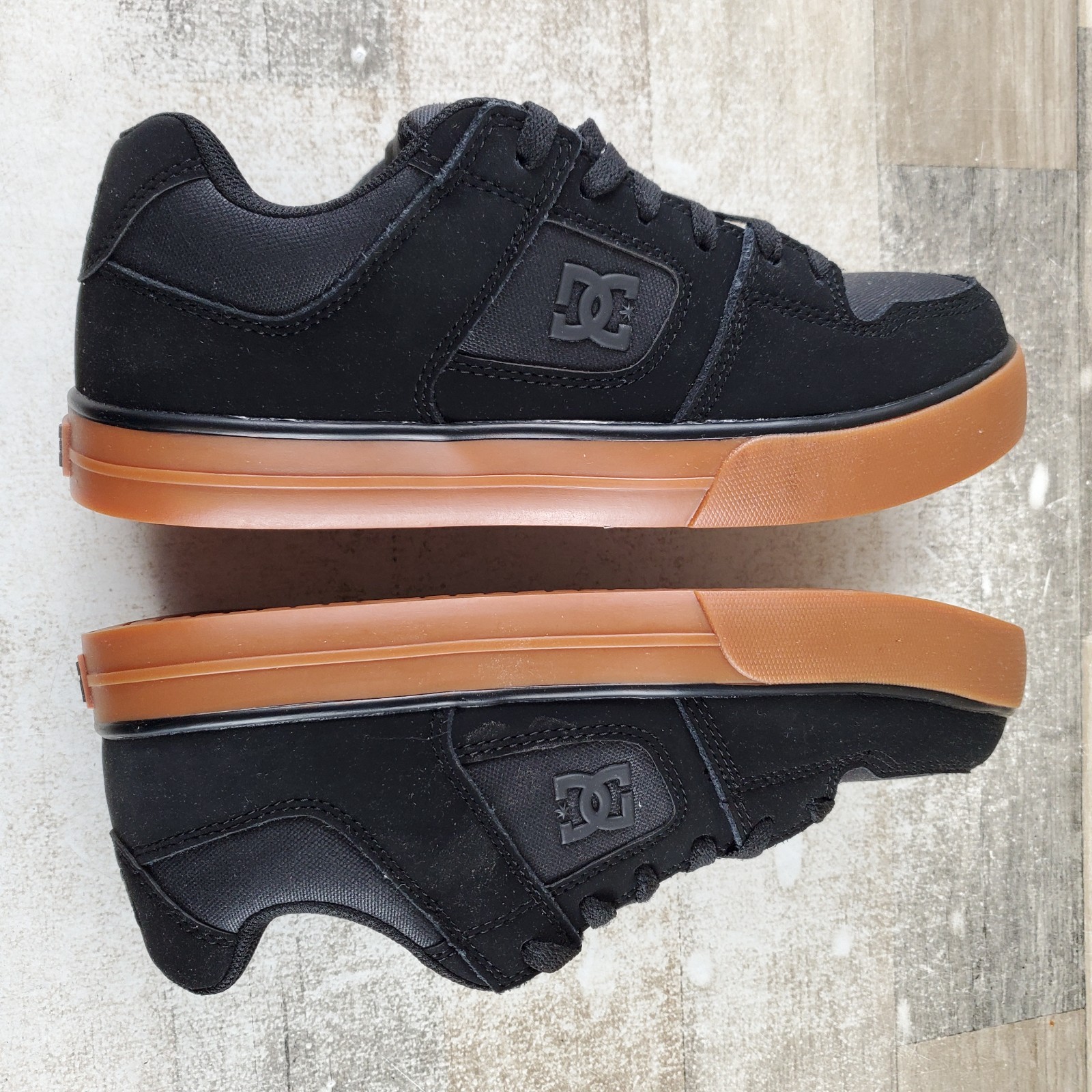 DC Pure Mens Work Shoes Sz 7 W Black Gum Composite Toe Lace Up Round Toe Sneaker