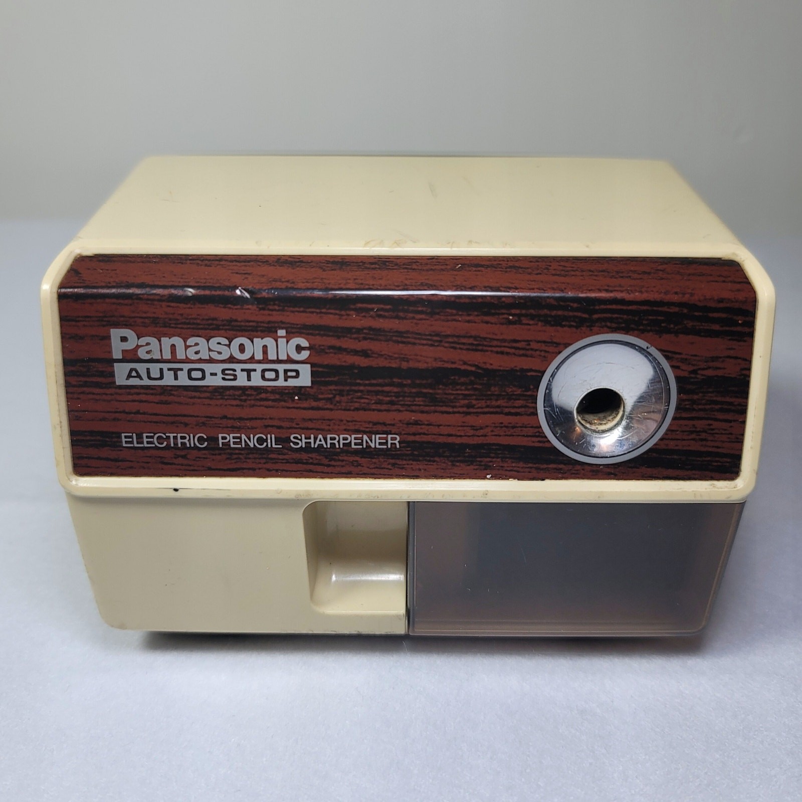 Panasonic KP-110 Electric Pencil Sharpener Auto-Stop Woodgrain Vintage Japan