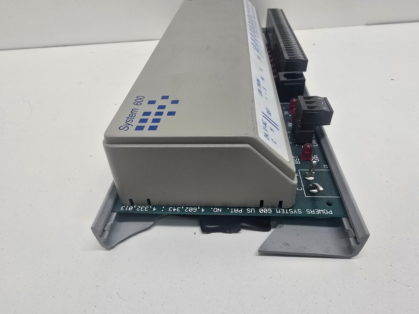 USED! LANDIS & GYR UNIT VENT CONTROLLER 540-205 540-509