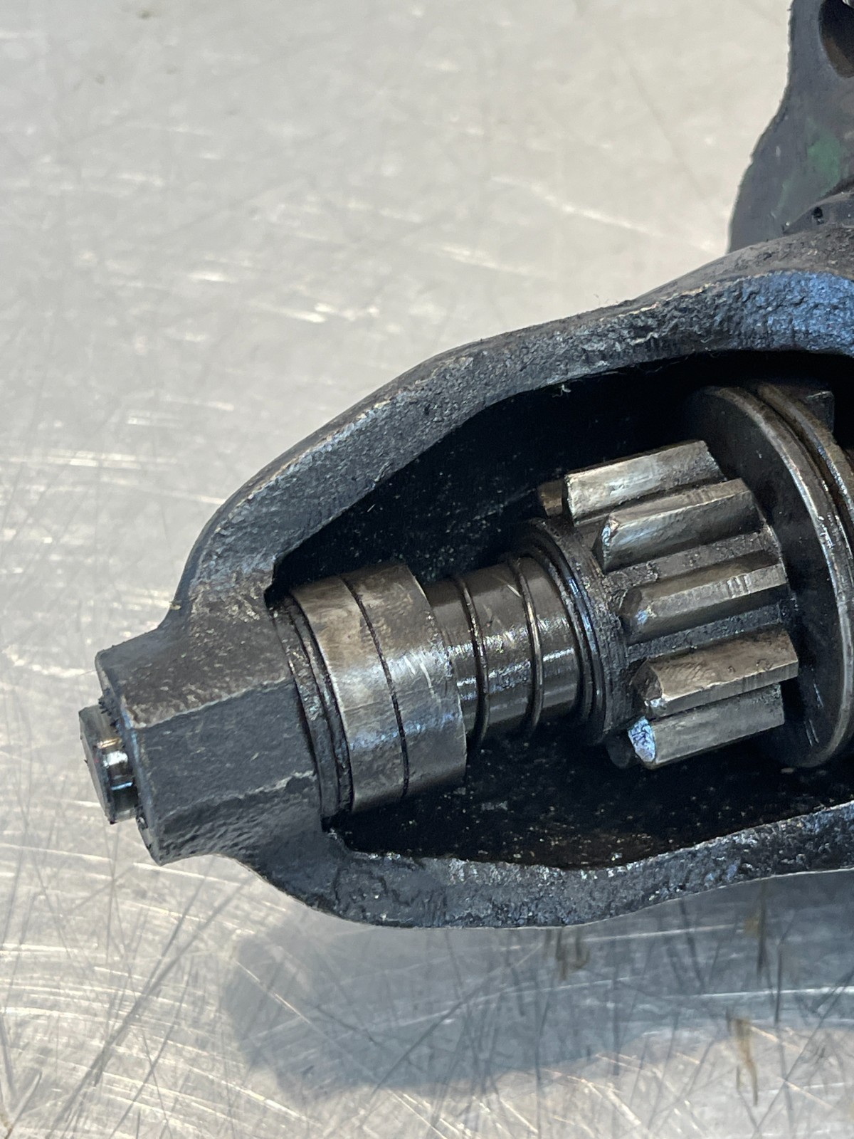 1965 Oliver 1850 Tractor Starter 1107358