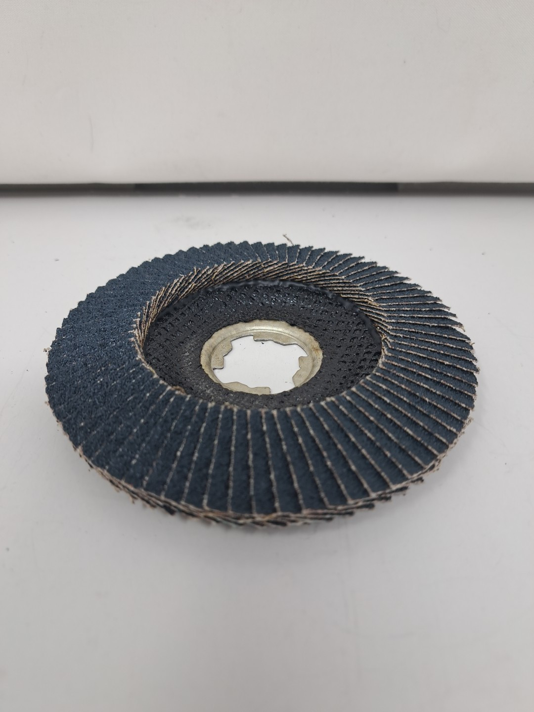 Makita XLock 4 1/2in 60 Grit Type 29 Flap Disc