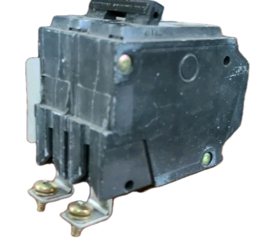 Two GE 30 Amp, 240 Volt, 2 Pole, Bolt-On Circuit Breakers gm