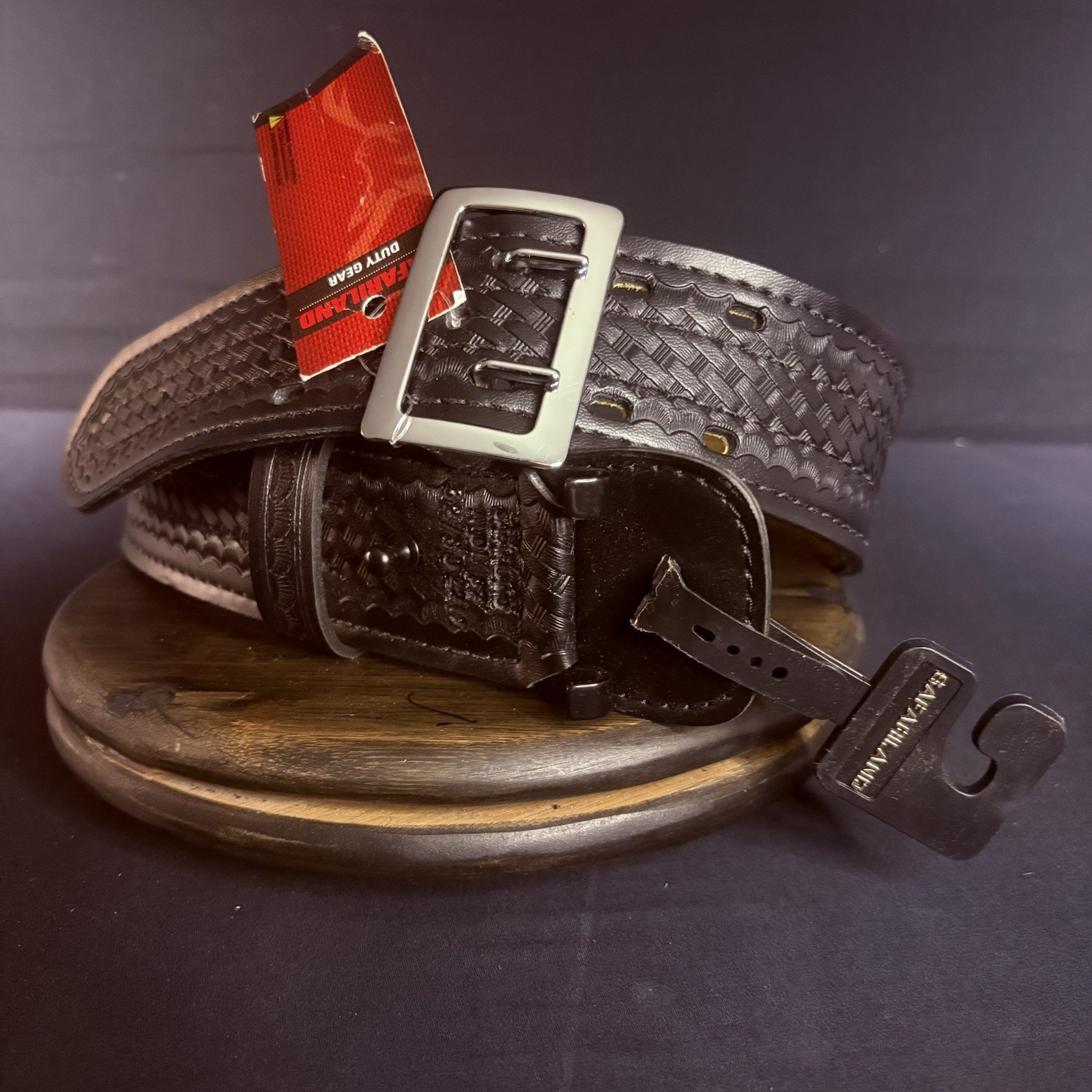 Safariland Model 87 Duty Belt – Size 32 – Sued Lined Basketweave – Black/Chrome