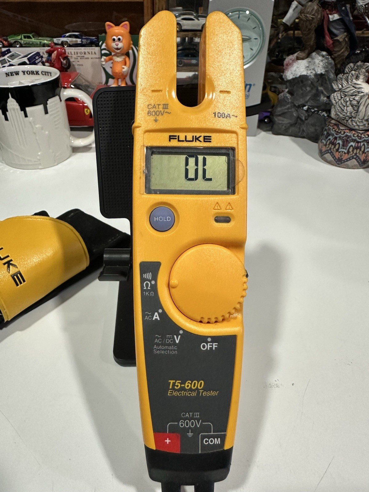 Fluke T5-600 Electrical Tester Pre-Owned In Excellent Working Condition