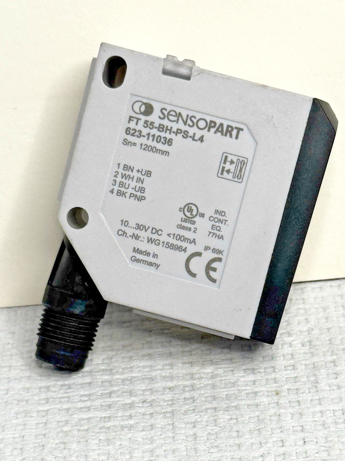 SENSOPART FT 55-BH-PS-L4 BlueLight Photoelectric Diffuse Sensor Long Scanning