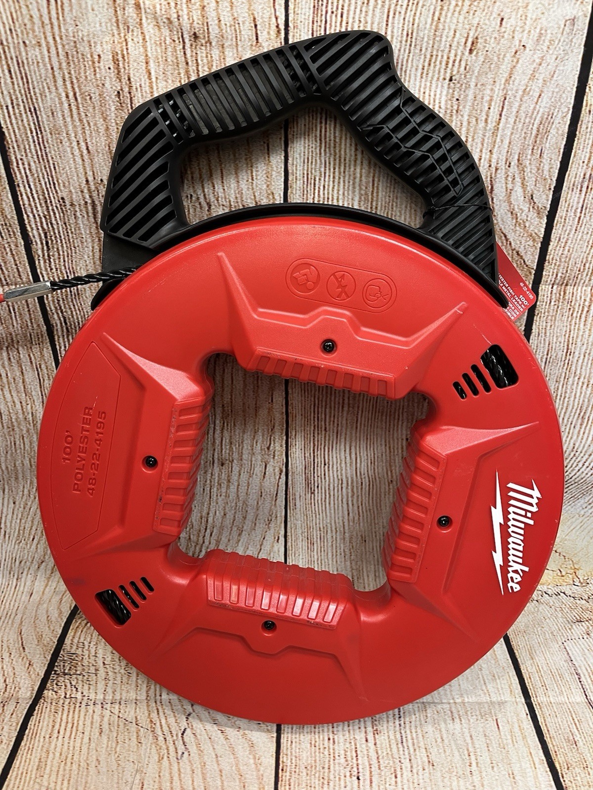 Milwaukee Tool 48-22-4195 100′ Polyester Fish Tape W/ Flexible Metal Leader