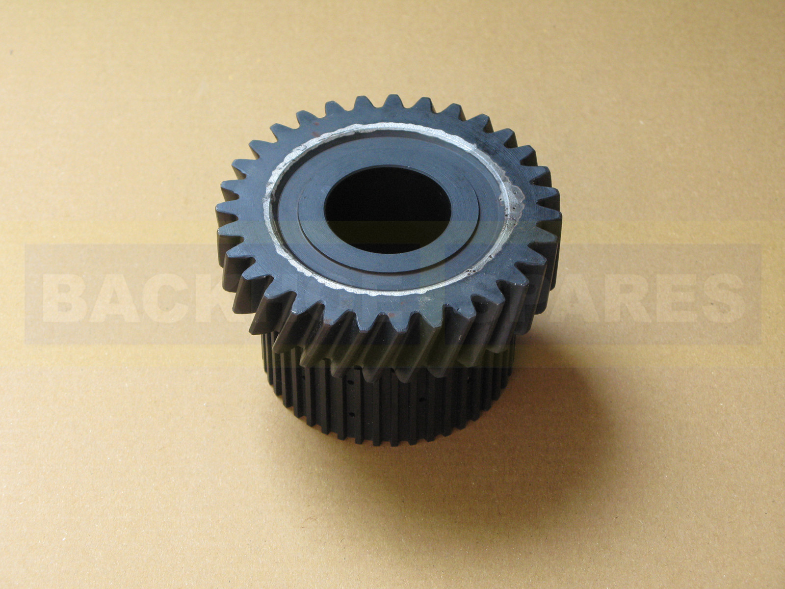 JCB PARTS – GEAR HOUSING PLATE CARRIER ASSY. 31T / 45T (PART NO. 449/02002)
