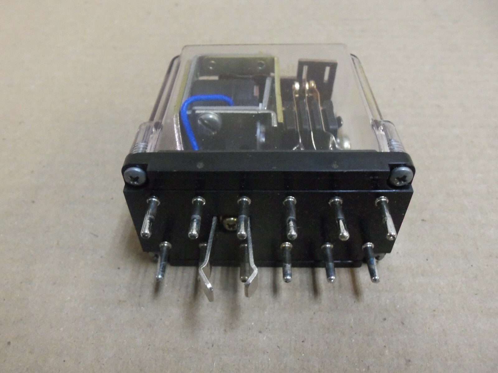 NEW Dunco Relay 219XBXP 120VAC 10AMPS 110-120V 50-60Hz AK