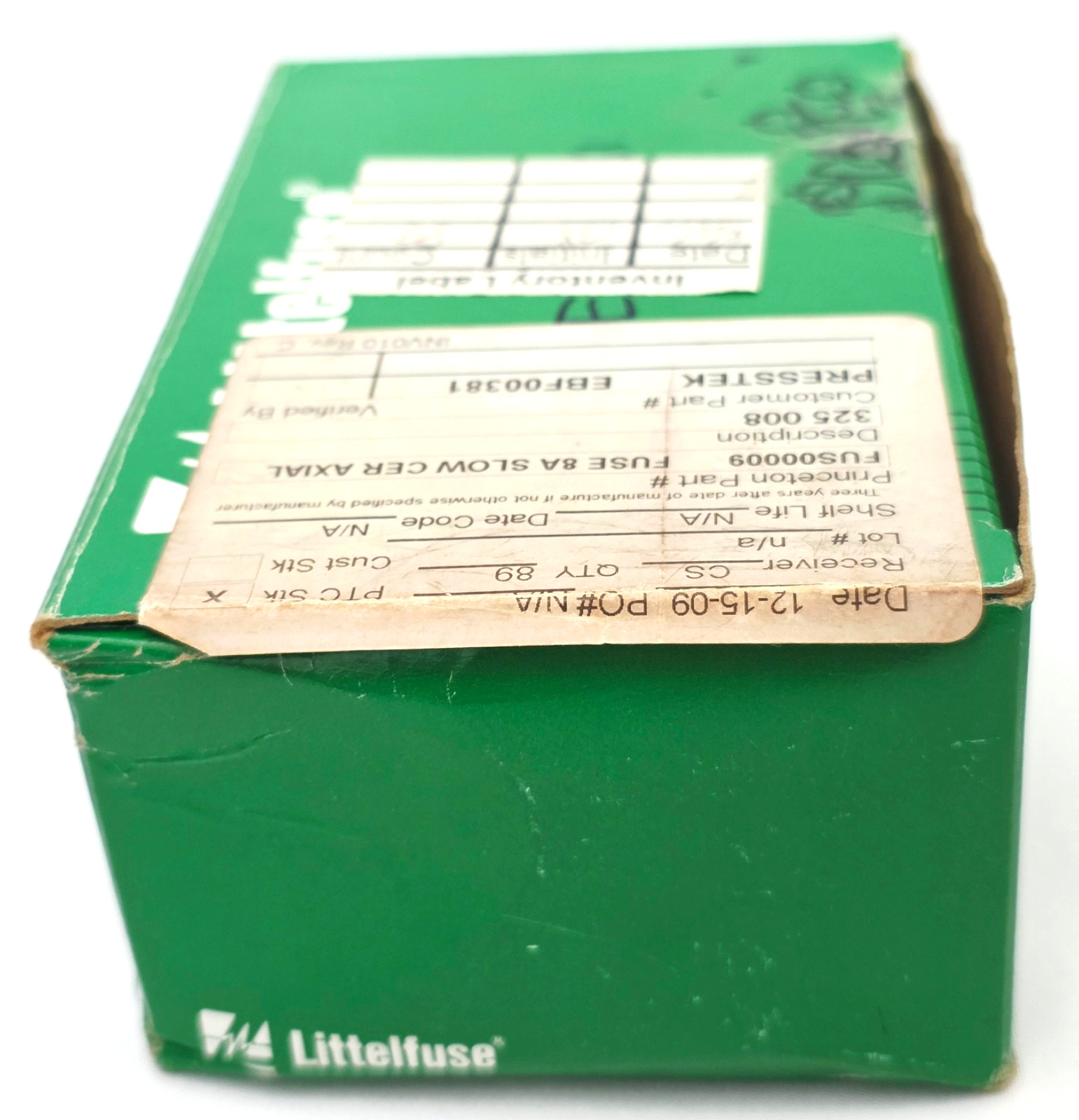 Lot of 61 Littelfuse 3AB 8A Pigtail Fuses 8 Amp 250 Volt 325008 SB/PT Vintage