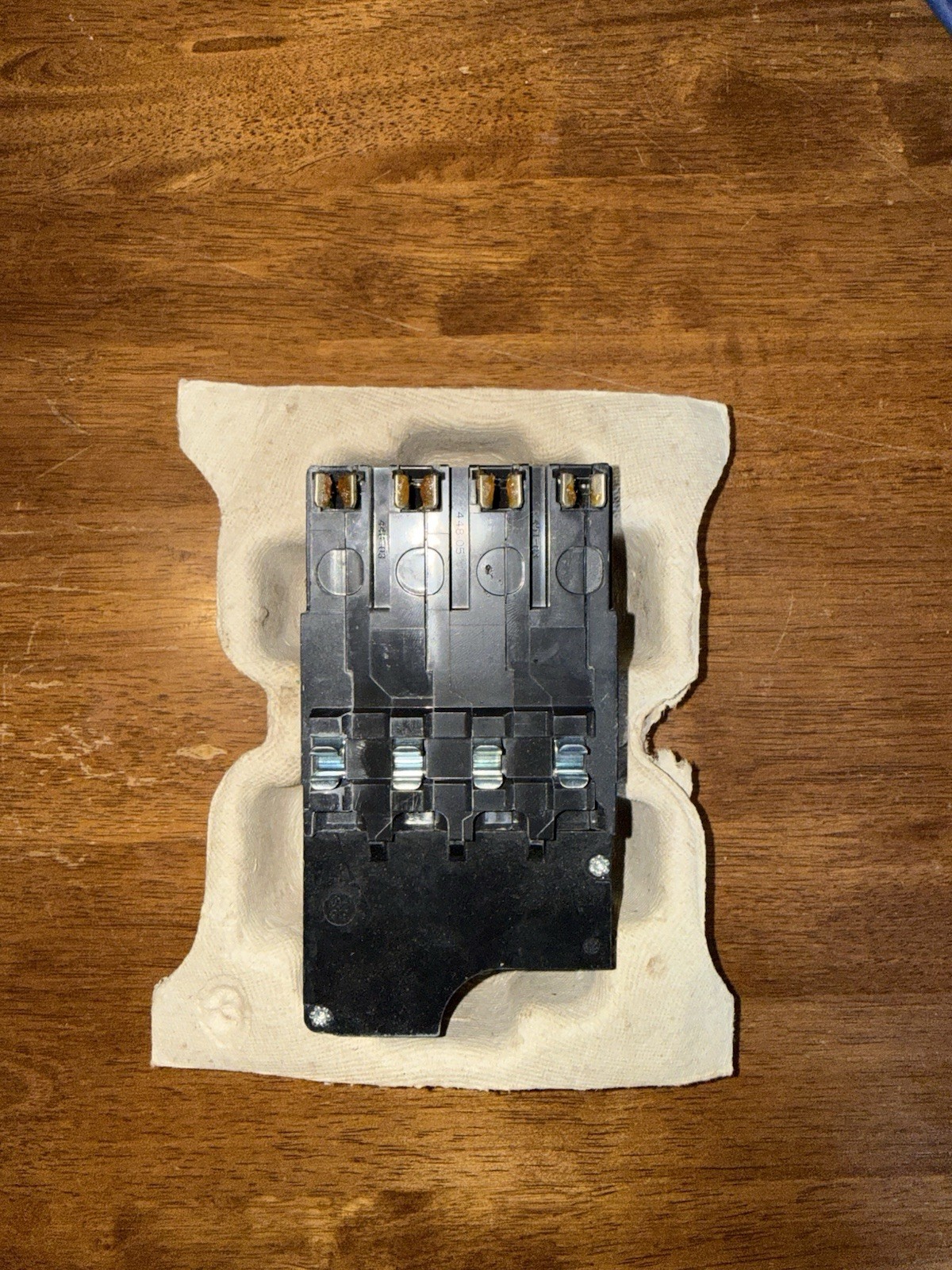 Square D QO2200 200A Two-Pole Circuit Breaker – Black