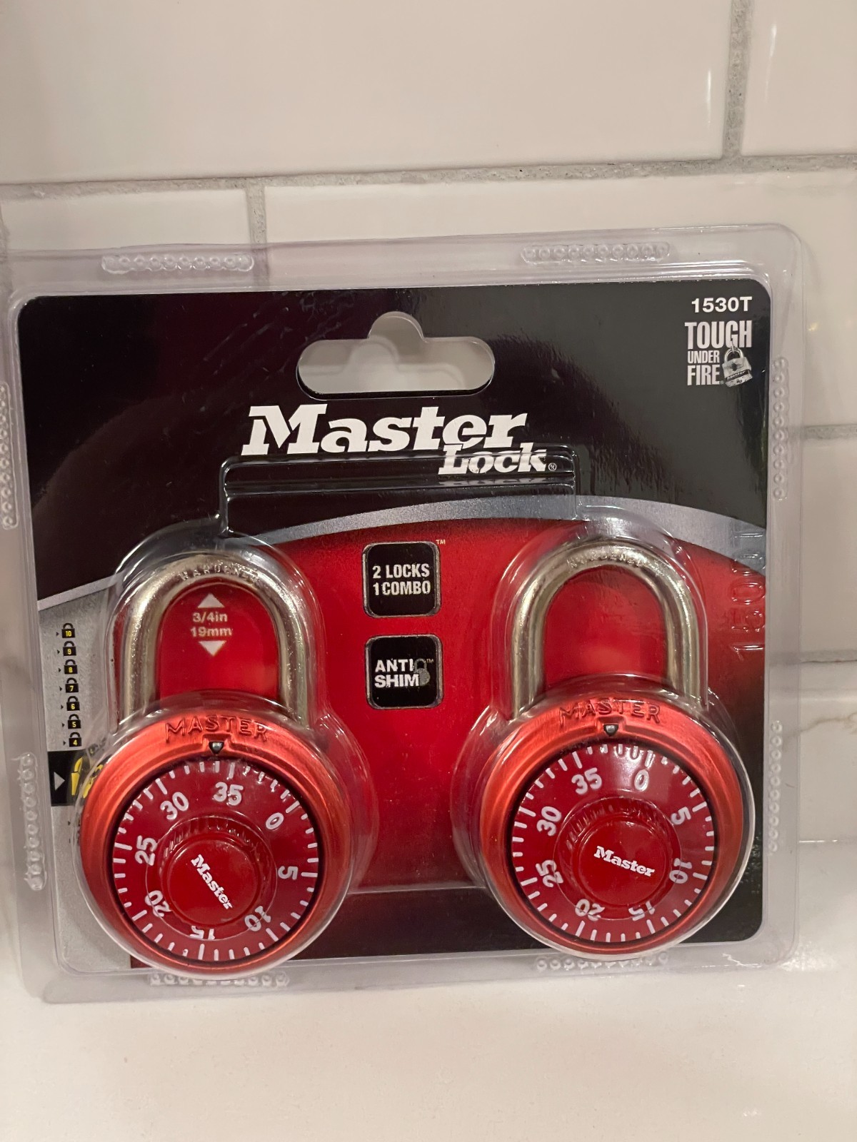 Master Lock 1530T Combination Padlock Red 2 Locks/1 Combo AntiShim New Sealed