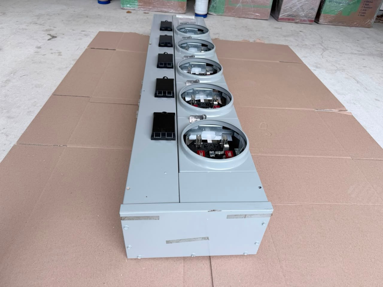 New Eaton 3MM512RRLP Meter Stack 5-Gang 125A Socket 800A , US#