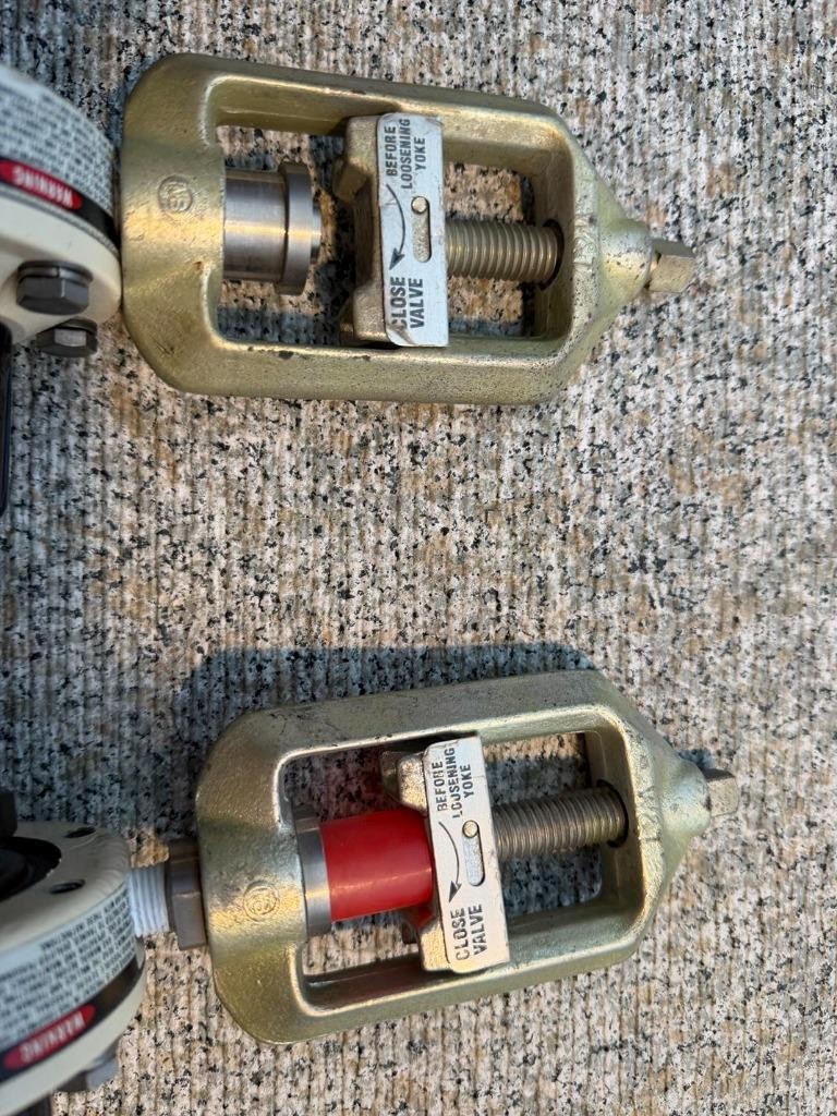 2ea WALLACE & TIERNAN CHLORINE PRESSURE REDUCING VALVE U24426
