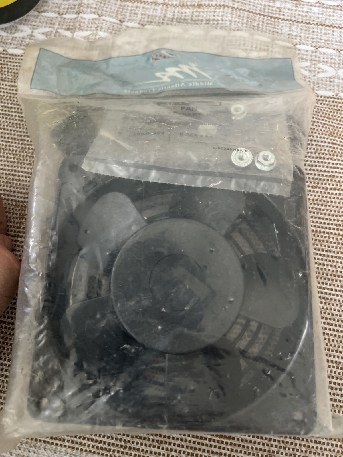 Middle Atlantic 4 1/2″ Quite Fan with Guard QFAN Never Opened , Bag Has Wear