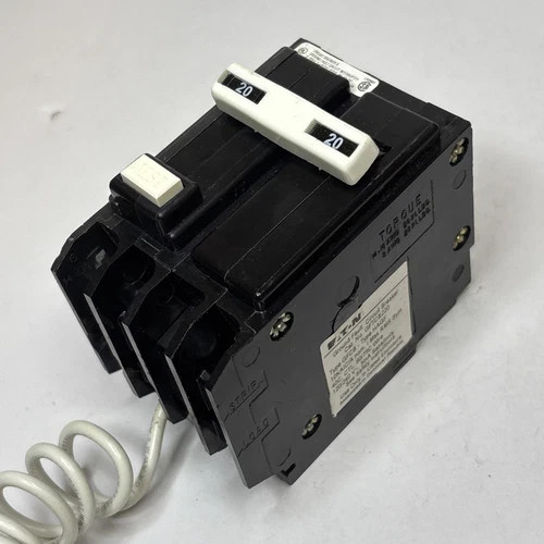 Eaton GFTCB220 20A 2-Pole GFCI Circuit Breaker Type GFCB / HAGF Plug-On Pigtail