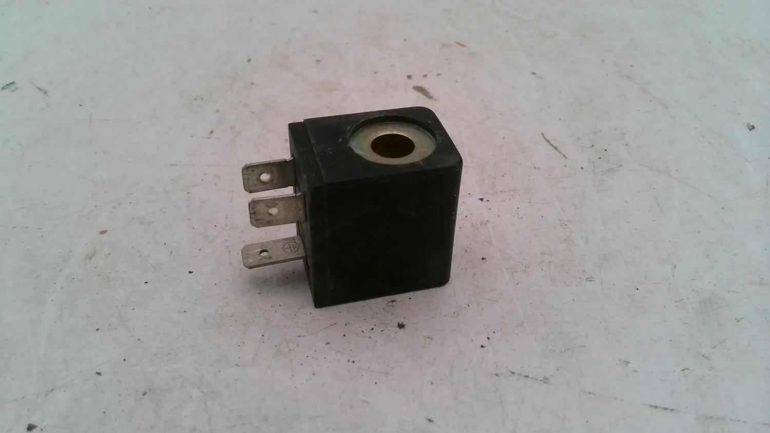 AV 7019 9DB 24V DC SOLENOID COIL 4.8W 10BAR 150PSIG