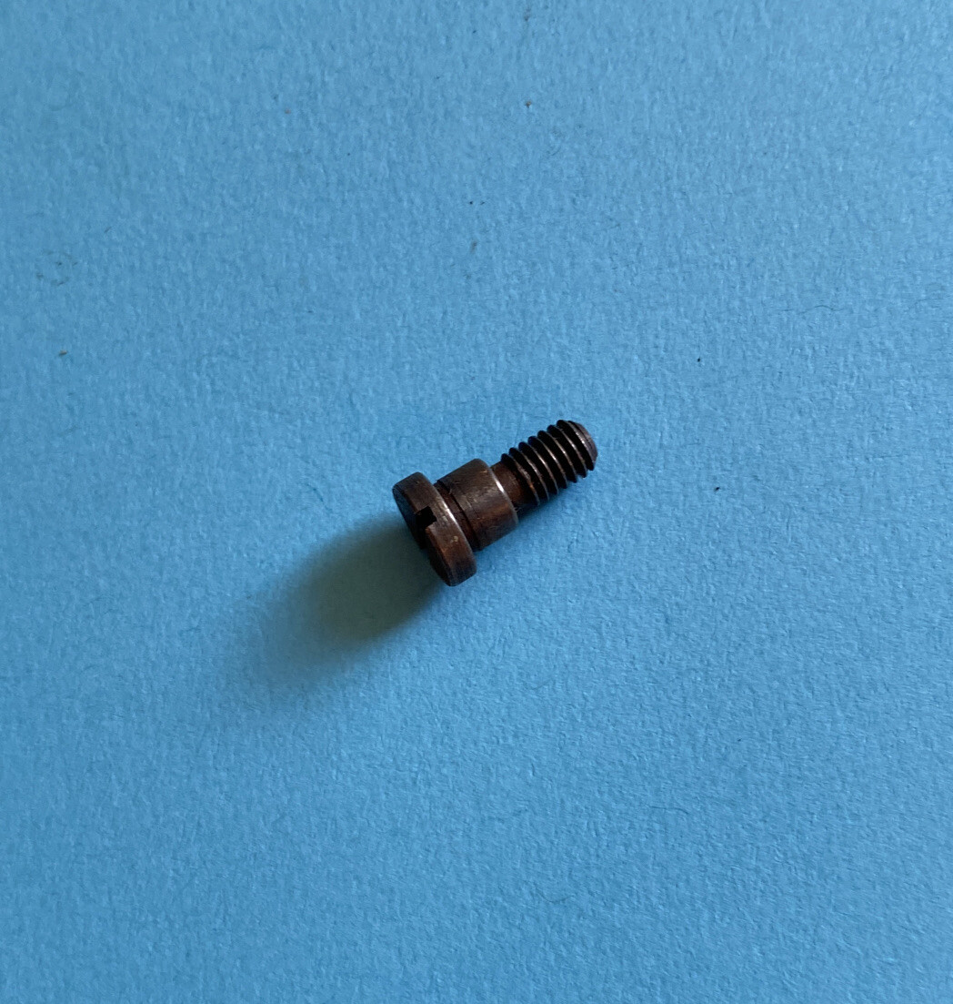 *NOS* 86-SINGER-SCREW FOR SEWING MACHINES-FREE SHIPPING*