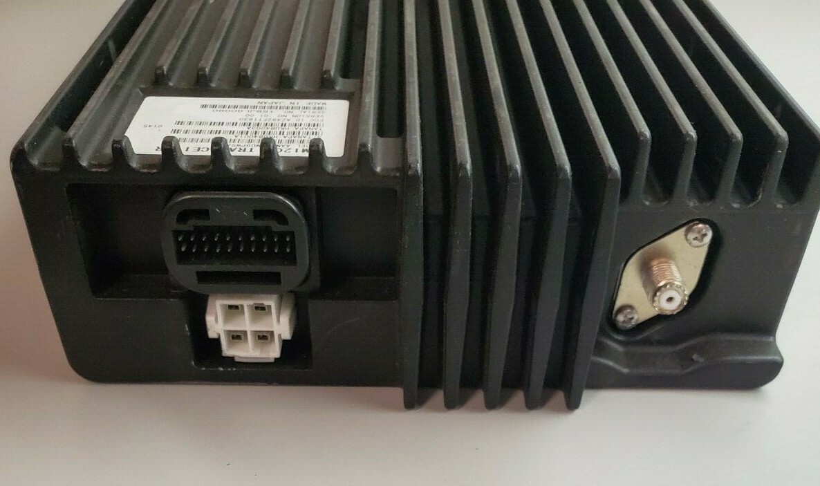 Motorola PM1200 Standard Vertex VX-6000 Two-Way Radio Transceiver Low Band VHF