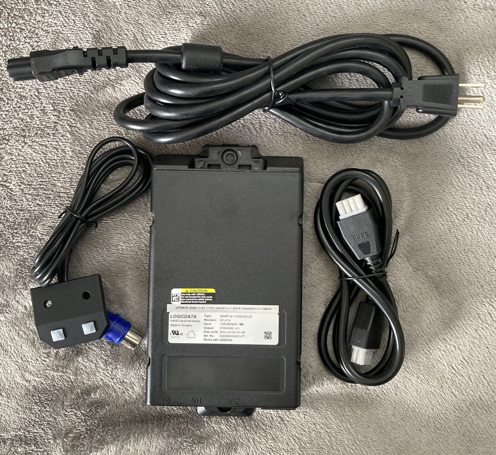 LOGICDATA SMART -e-1-Tank500-US Desk Control Unit-Module and Cables