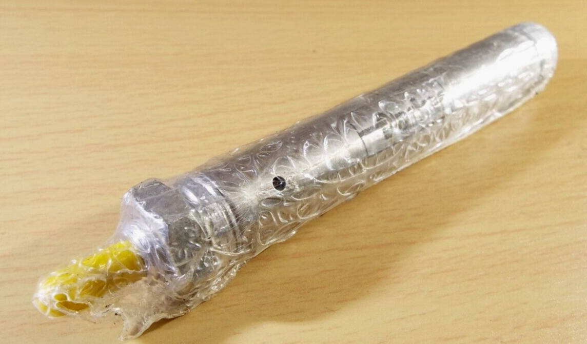 PNEUMATIC AIR CYLINDER PARKER 1-1/2″ STROKE 9/16 BORE SINGLE ACT. SPRING RETURN
