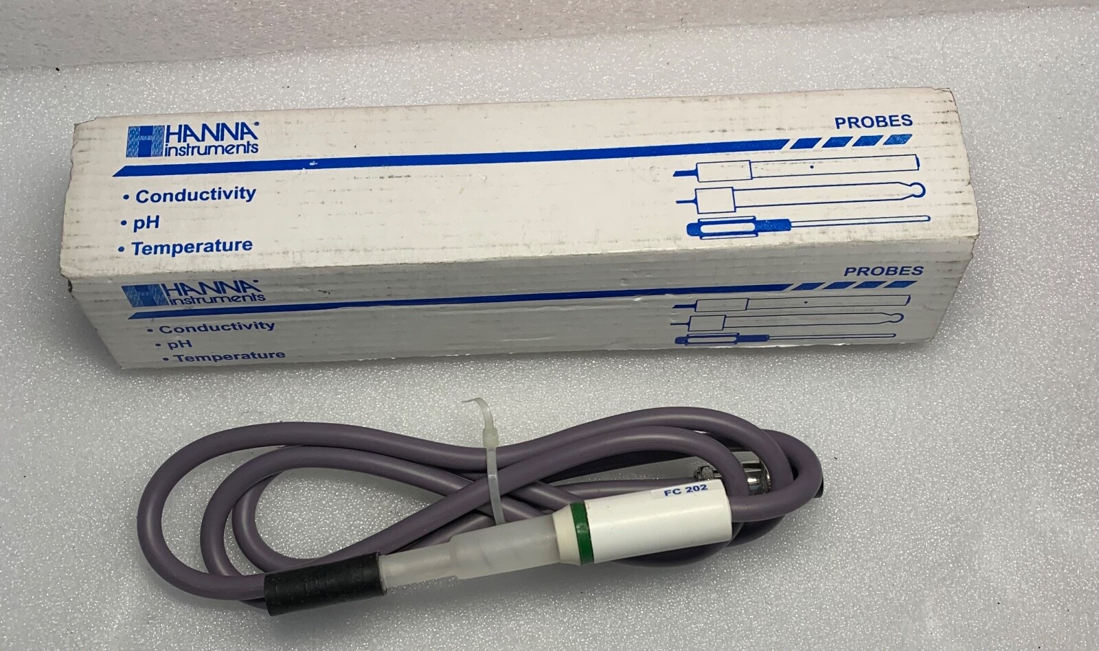 Foodcare pH Electrode for Dairy Products and Semi-Solid Foods with DIN Connector