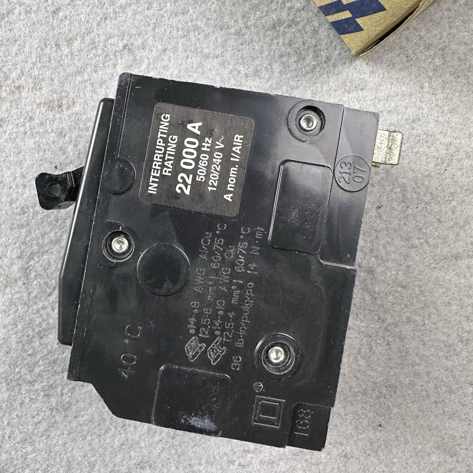 Square D QO230VH 30A 2 Pole 240V 22kA Snap-in Miniature Circuit Breaker New
