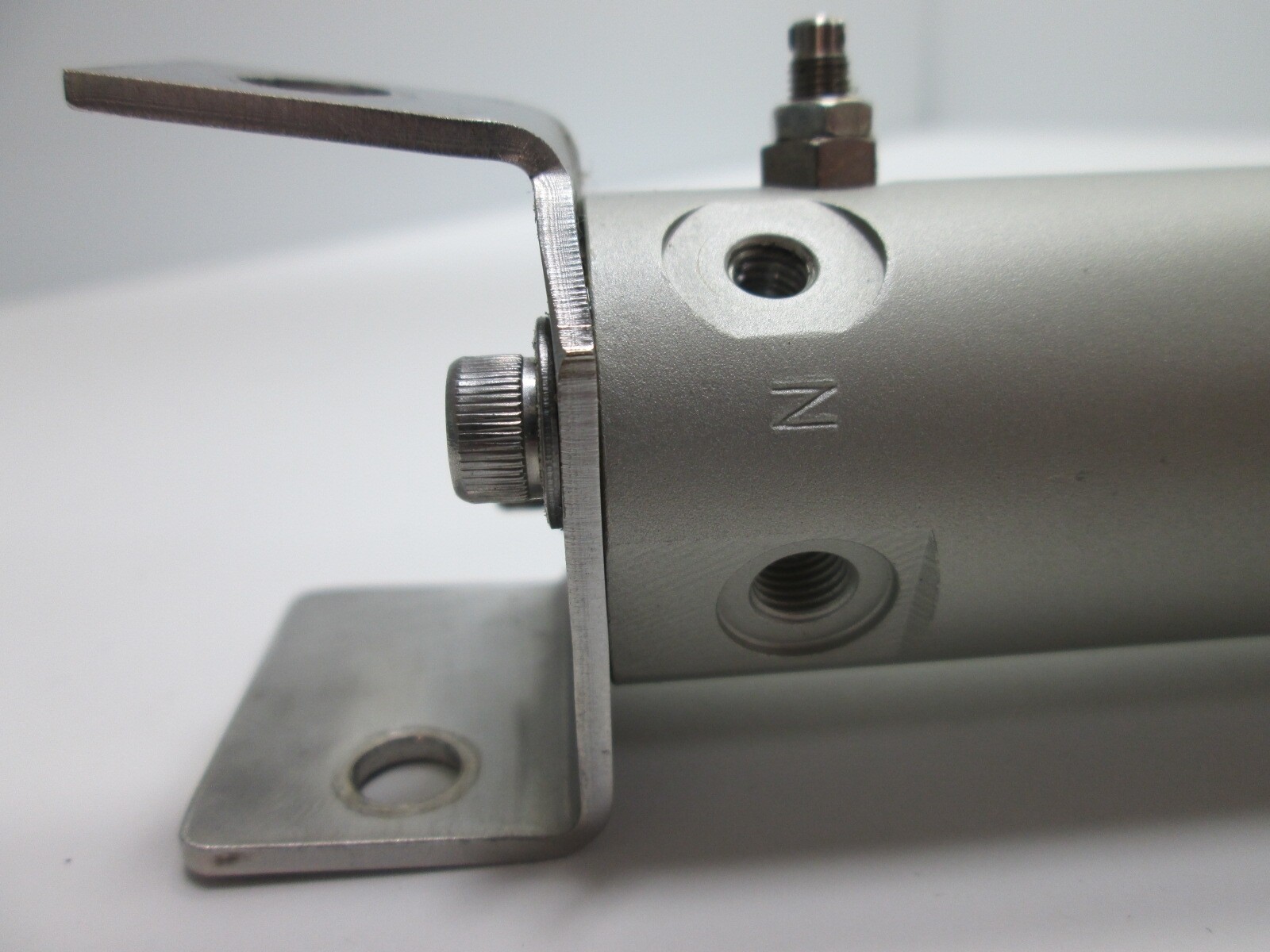 SMC NCGBA25-0800 Double Acting Single Rod Air Cylinder 10-32 Ports