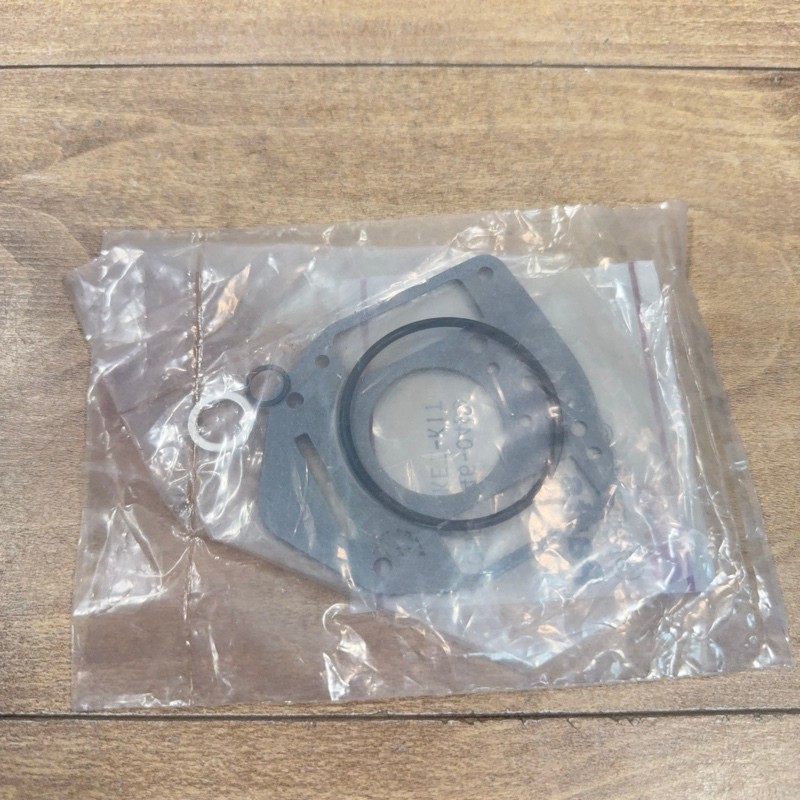 New ONAN OEM NOS GASKET KIT / 146-0499