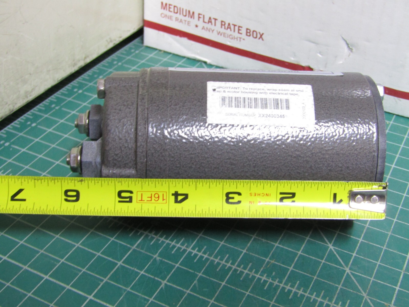 1 – AGRI-COVER, P.M.D.C. Motor Model S5239A4967, 12VDC. CW-CCW Rotation New – Bu