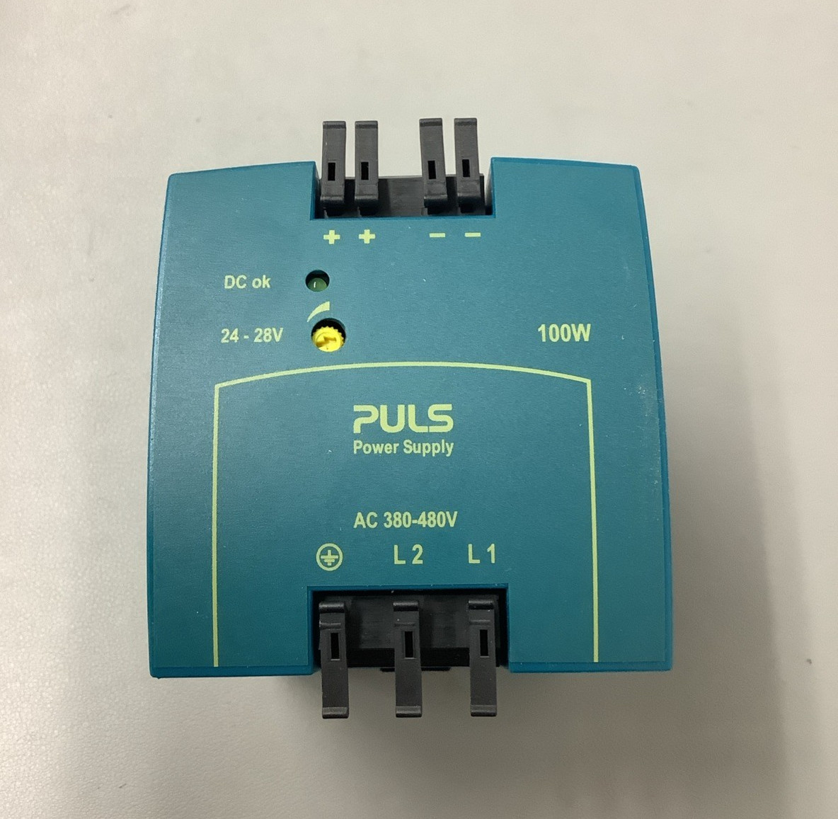 Puls ML100.200 DIN Rail Power Supply 24V 4.2A 3PH (b584)