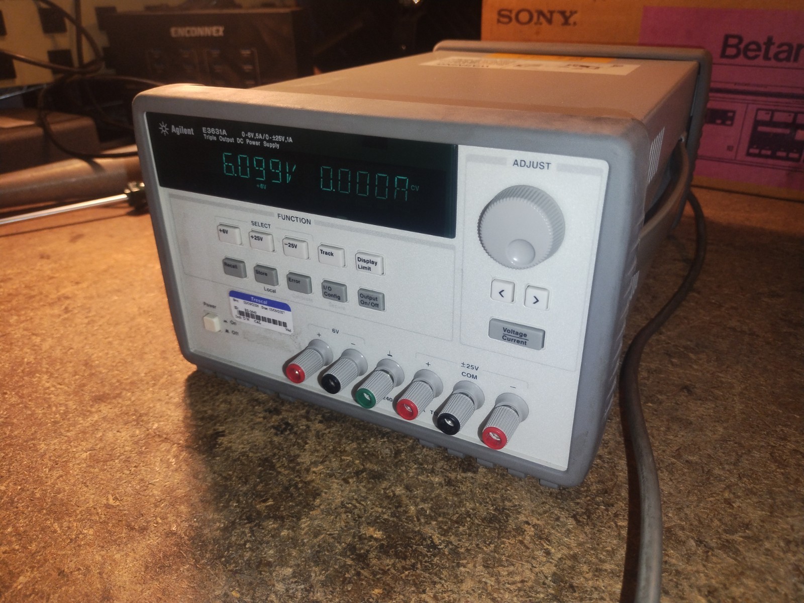 KEYSIGHT TECHNOLOGIES E3631A Power Supply – Used