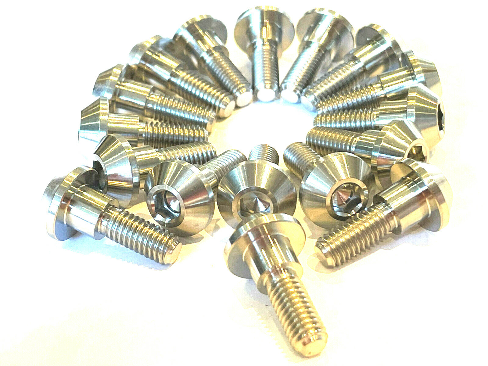 Yamaha MT09 2013-2026 TITANIUM FRONT BRAKE DISC ROTAR BOLT PACKS RACE SPEC GR5