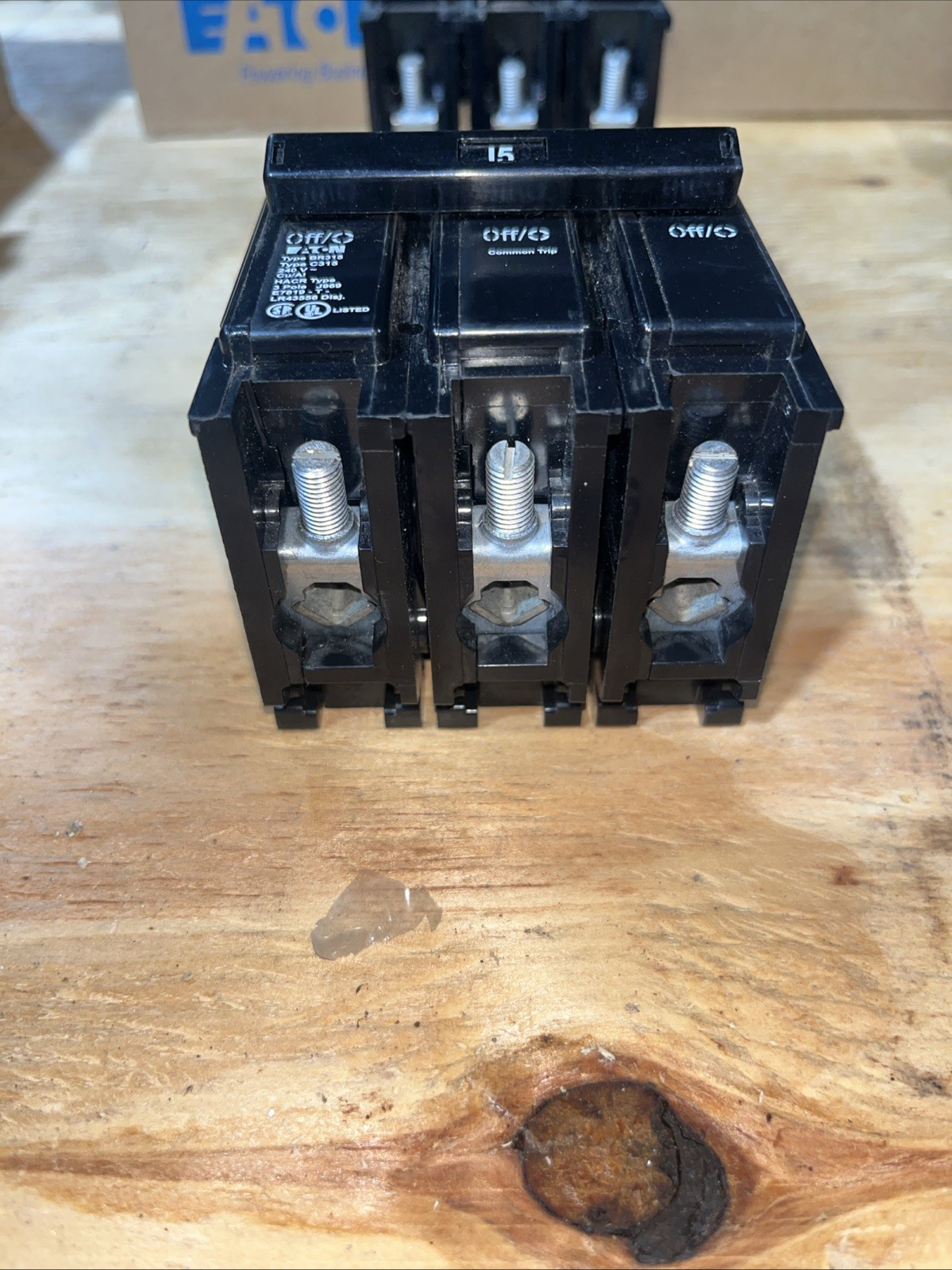 Eaton BR315 3 Pole Circuit Breaker – Black 120/240Volt 15 Amp C315 (1 Piece)