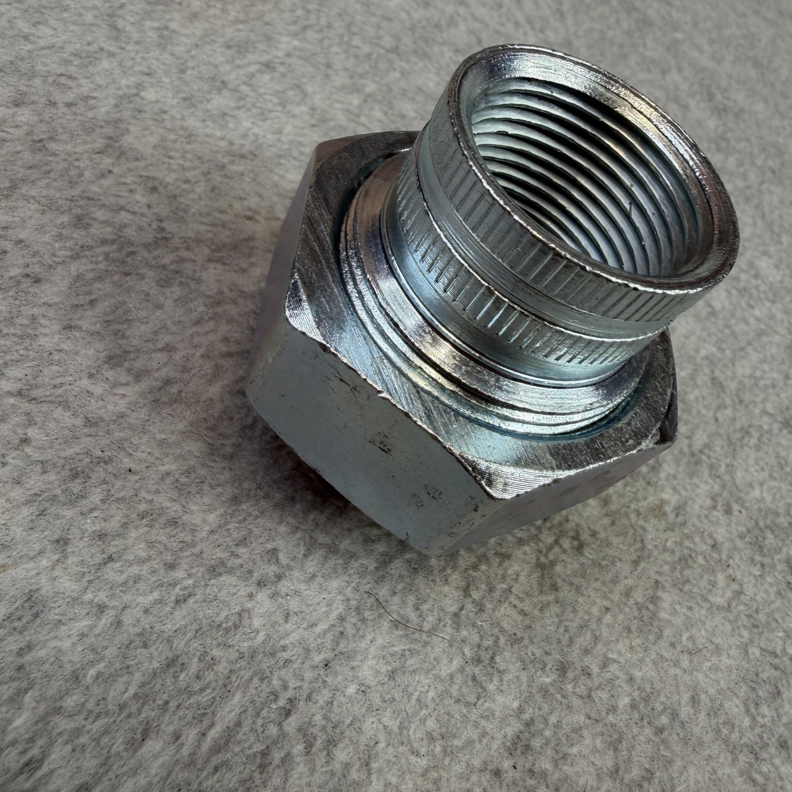 Wilkins 1 in Dielectric Union Pipe Fitting Lead Free FIP x FC DUXLC