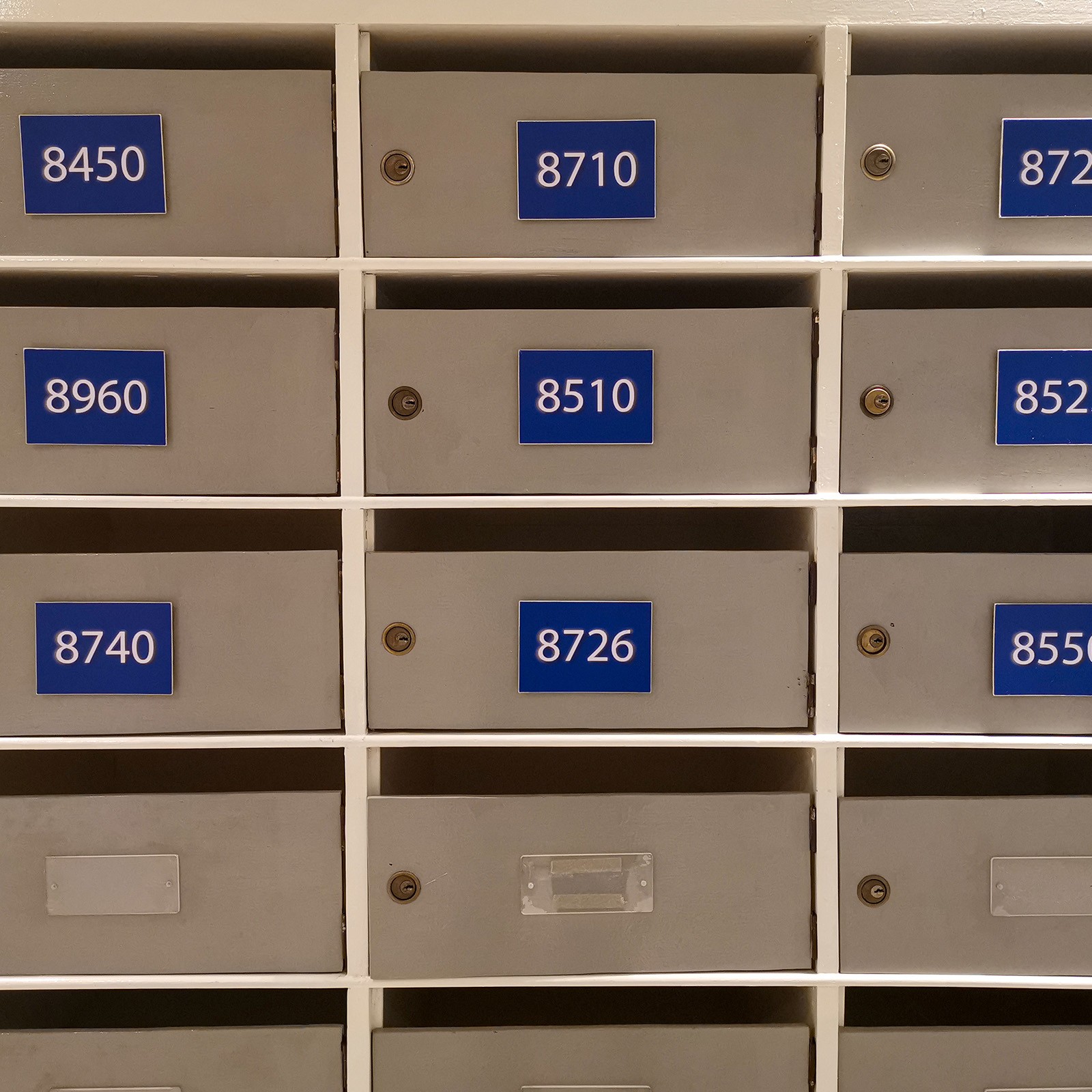 2001 to 3000 Consecutive Number Stickers Inventory Labels Black Numbers
