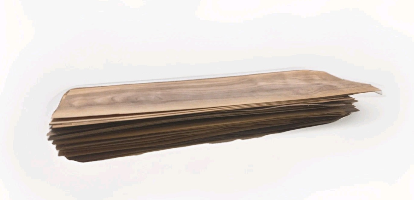 40 Sheets Hardwood VENEER .7MM – 16″ X 5″ Real Wood Wanut & Ash