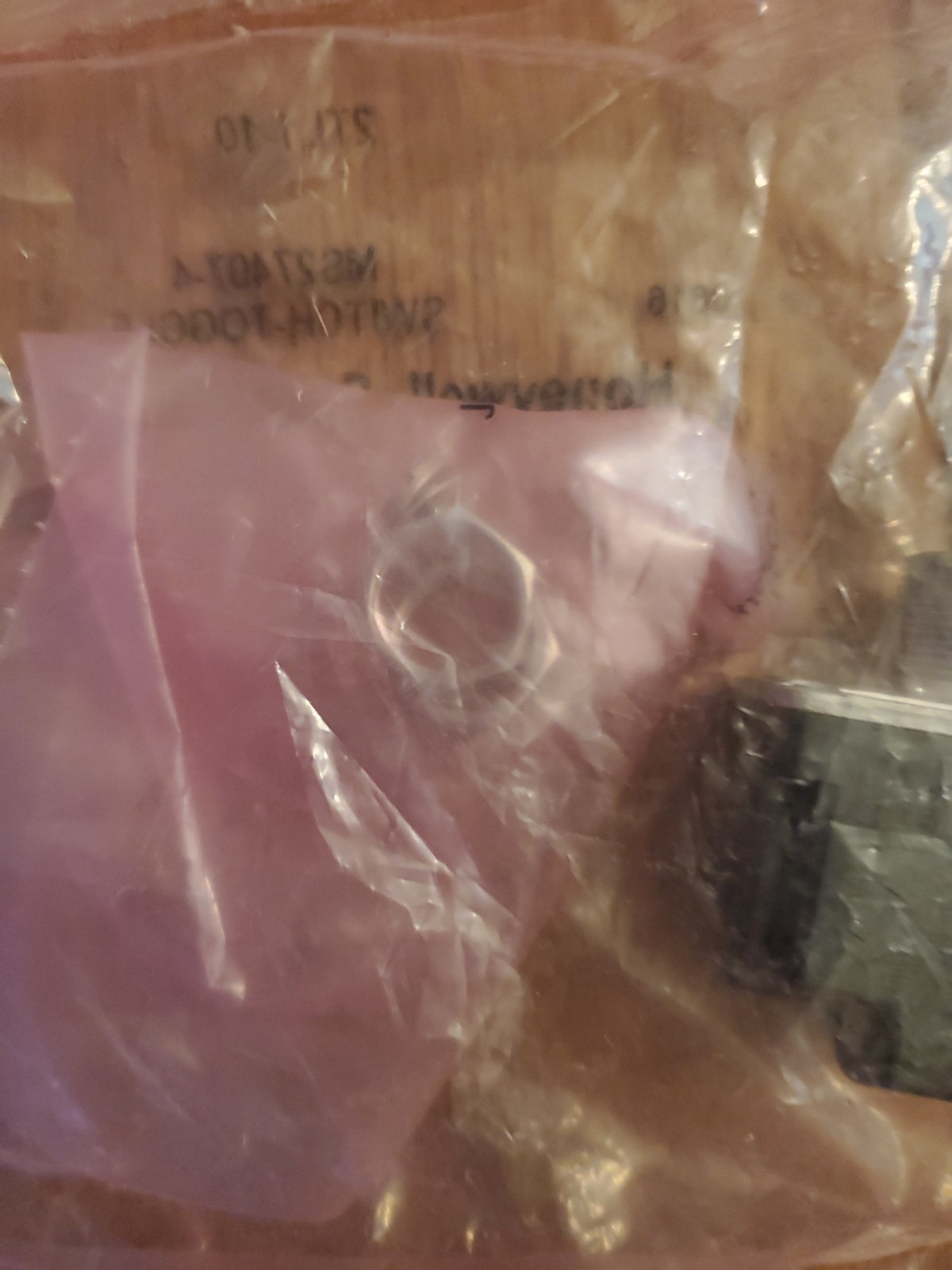HONEYWELL SENSING TOGGLE SWITCH MS27407-4 | 2TL1-10