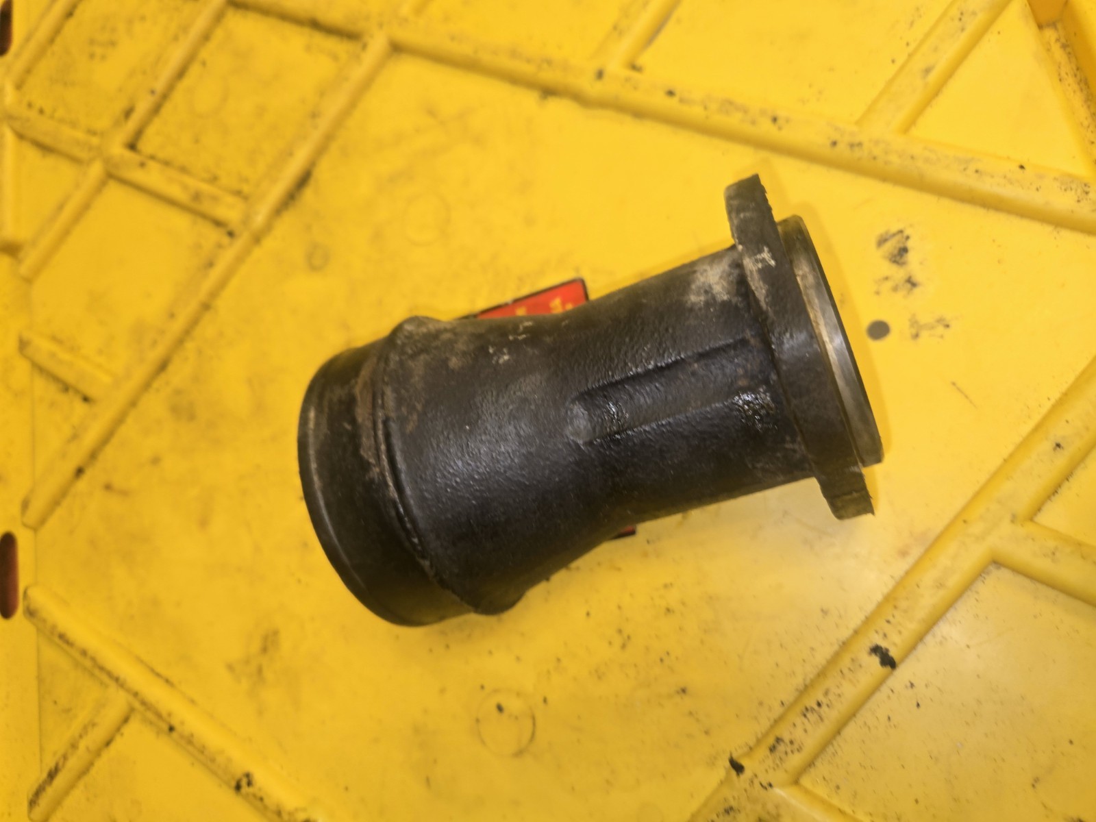 Ford CM224 Rear Axle Input Housing SBA322261832