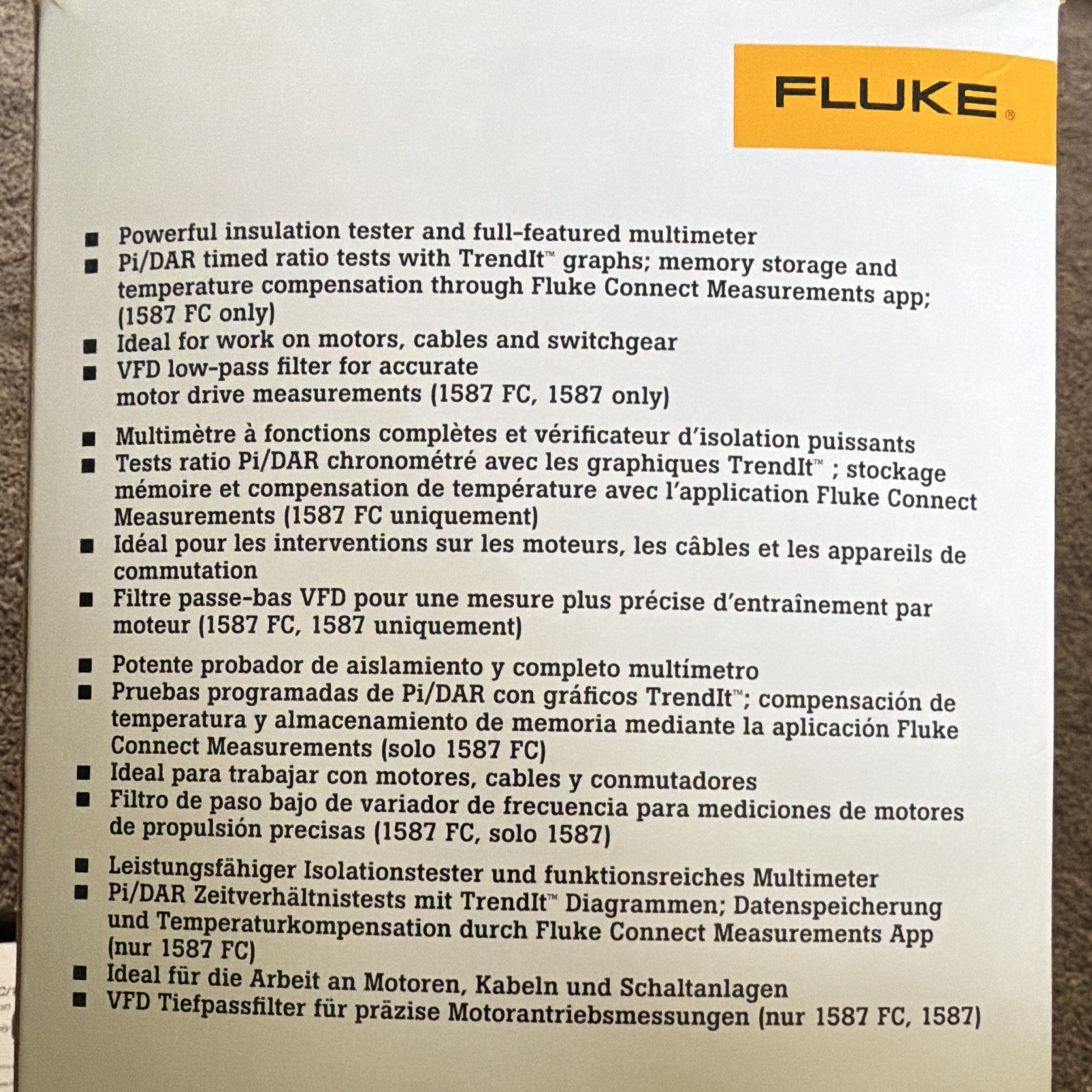 Fluke 1577 Insulation Multimeter CAT III 1000V w/ Carrying Case