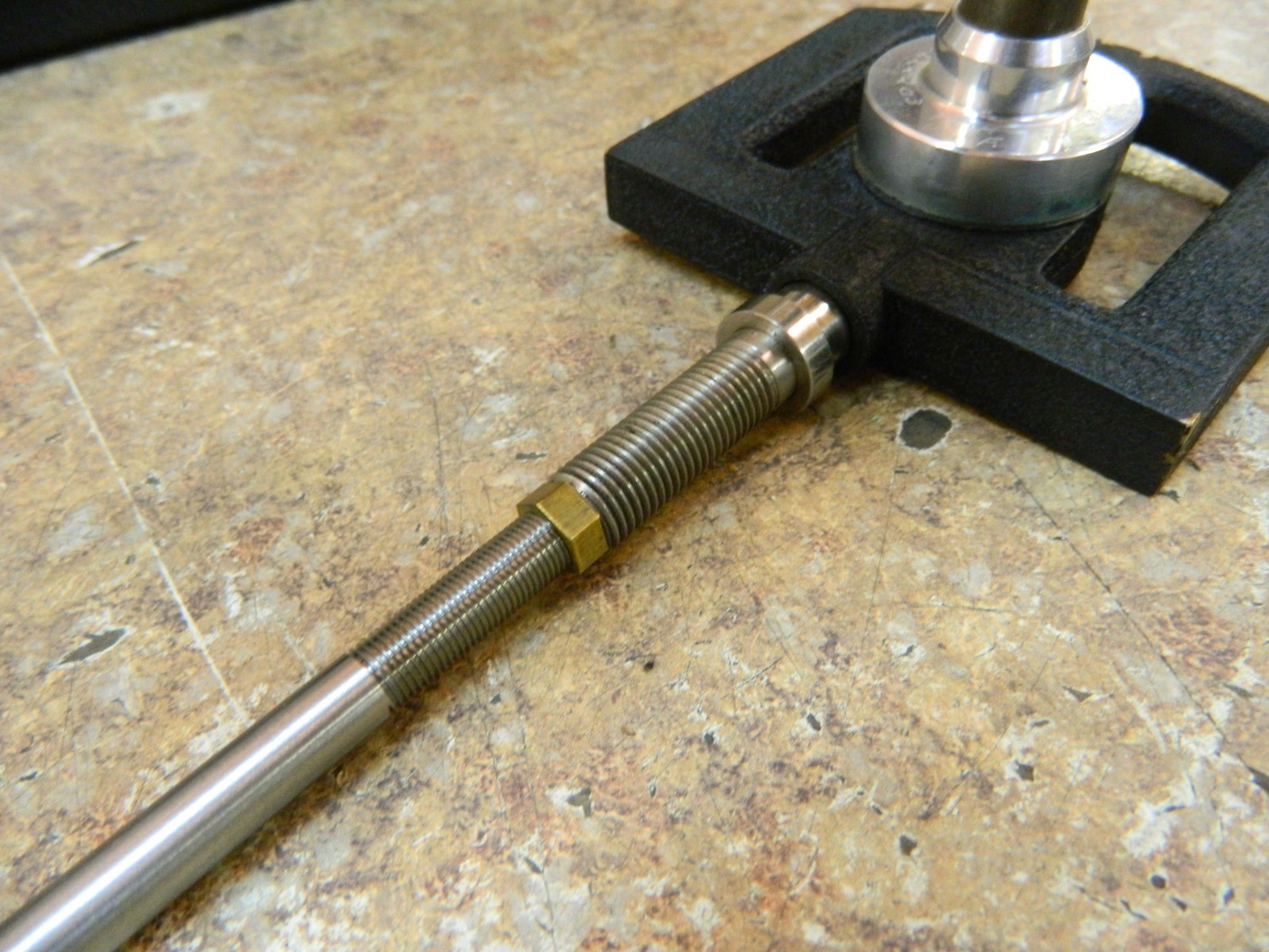 NILSSON GAGE CO. Dial Bore Gage Range 7.000″ – 12.000″ X .0001