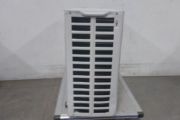 Friedrich WFPU17Z243C 208/230VAC Air Conditioner Condensing Unit (D)