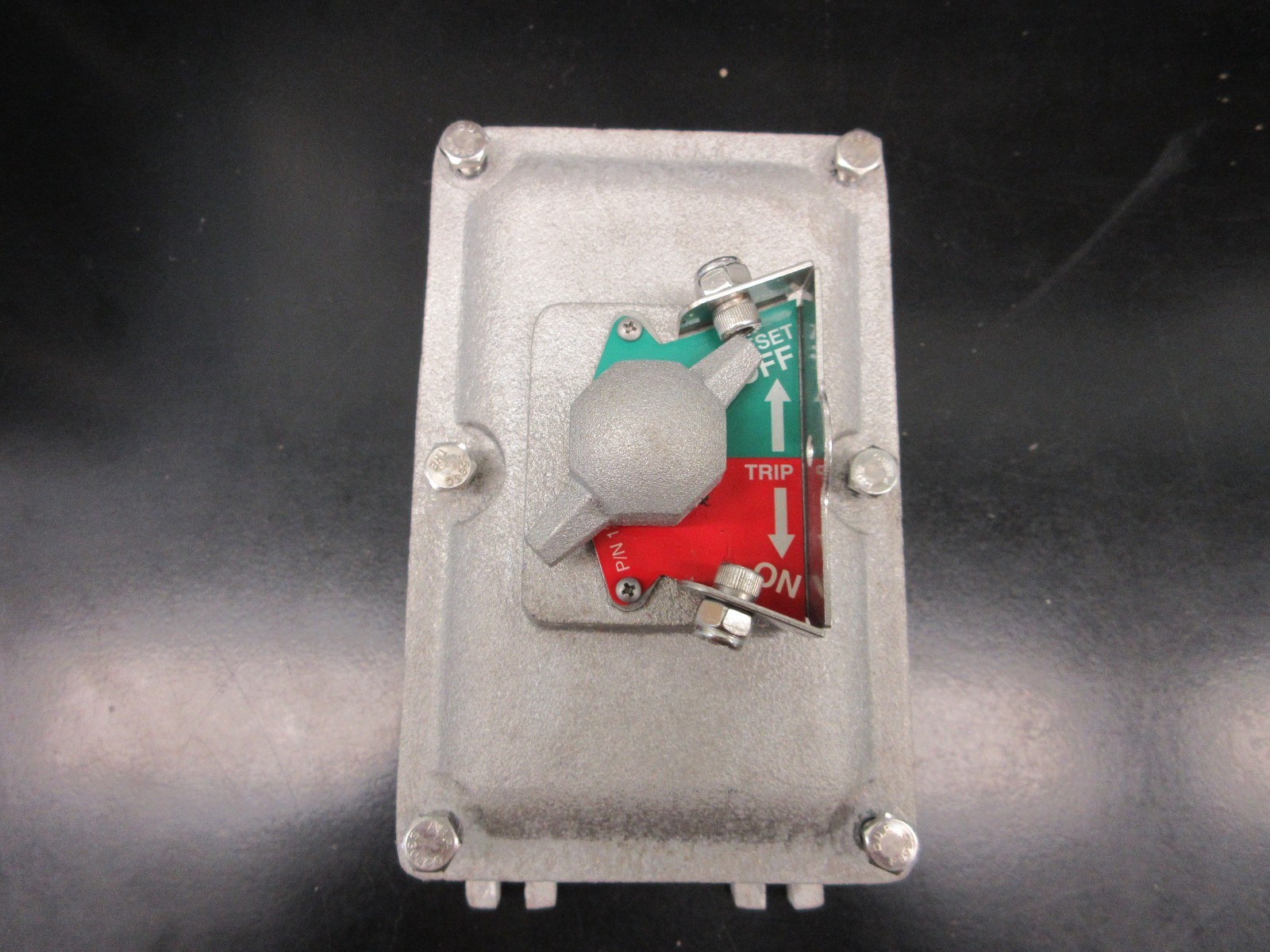 Akron Electric Explosion Proof Motor Switch Housing Aluminum CX136 w/ AB switch