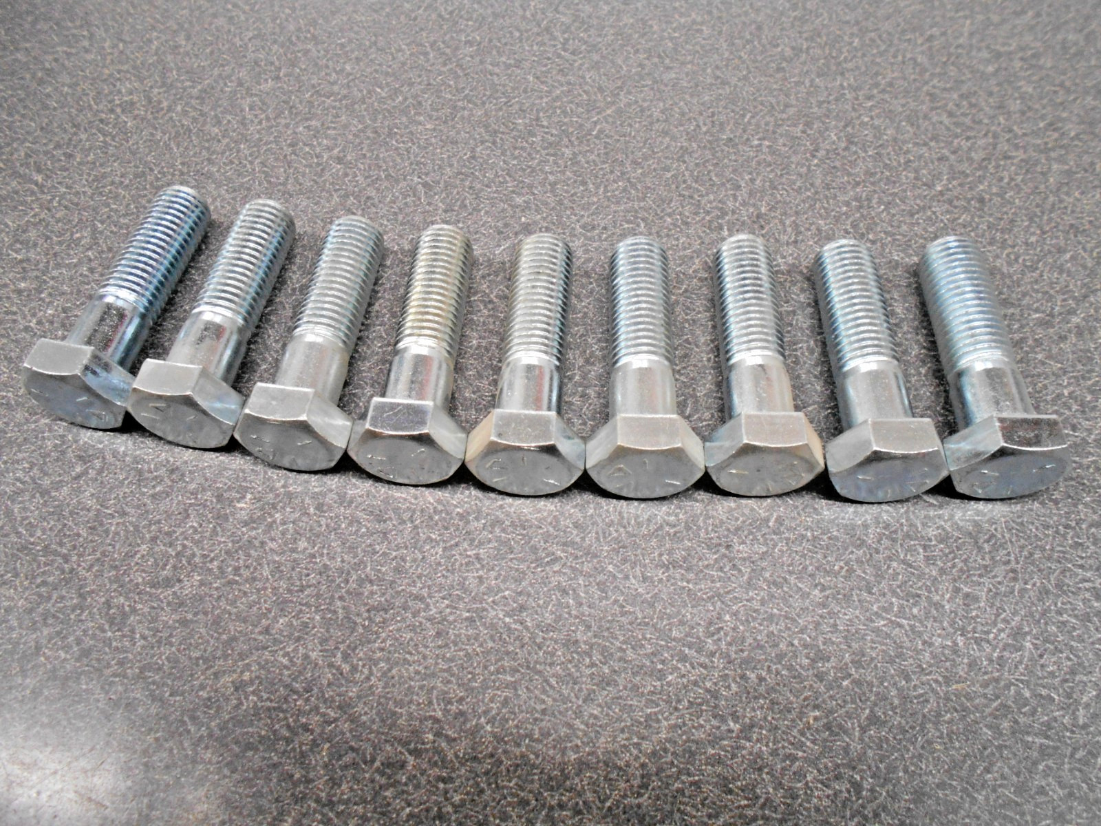 3/4″ x 2-3/4″ Bolt. Grade 5, (LOT OF 9) Capscrew Hex Head Bolt. Coarse #10. NOS!